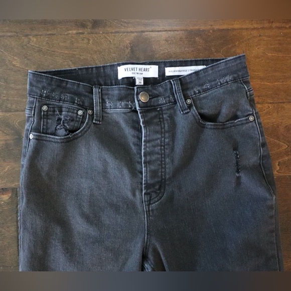 Velvet Heart Kalani High Rise Straight Leg Distressed Jeans Black - Picture 3 of 6